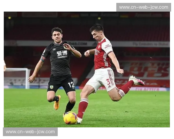 伯恩利主场三比四不敌布伦特福德 防守漏洞频出深陷降级区